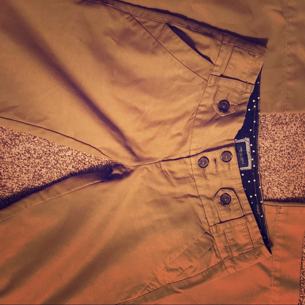 American Eagle Khakis